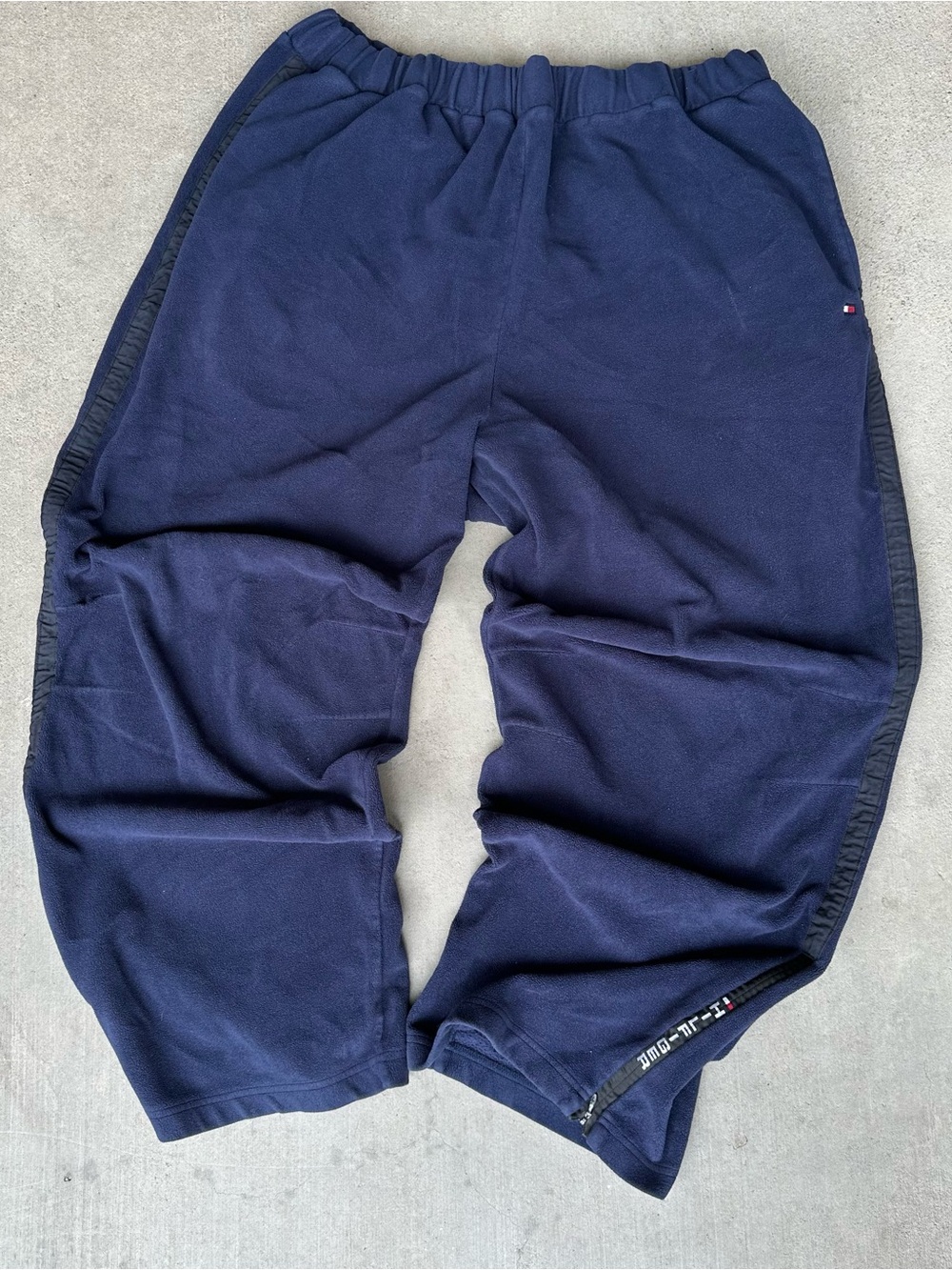 VTG 1990s Tommy Hilfiger Navy Blue Fleece Sweatpants Relaxed Zip Hem XXL